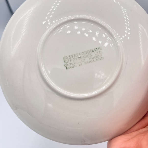 Set of 3 Vintage Retro Staffordshire Potteries Flower Cups and Saucers - England - Picture 5 of 9